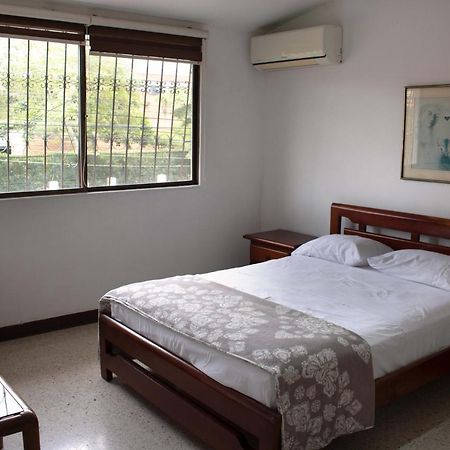 Apartamentos Limonar Cali Kültér fotó
